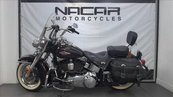 HARLEY-DAVIDSON SOFTAIL HERITAGE CLASSIC 